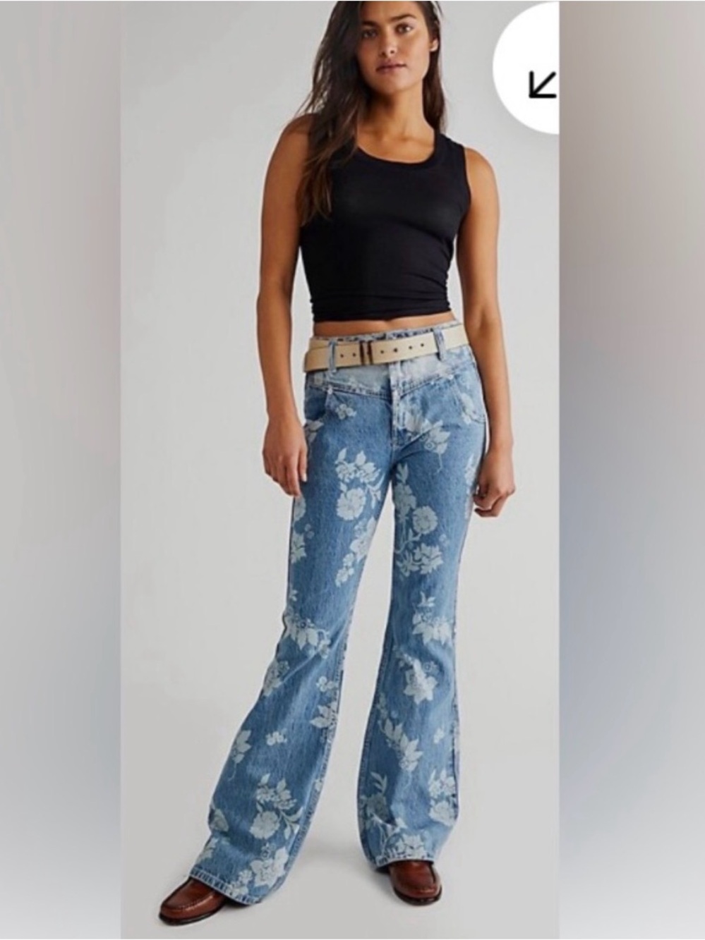 Free people Naomi floral flare white flowers 28 high rise